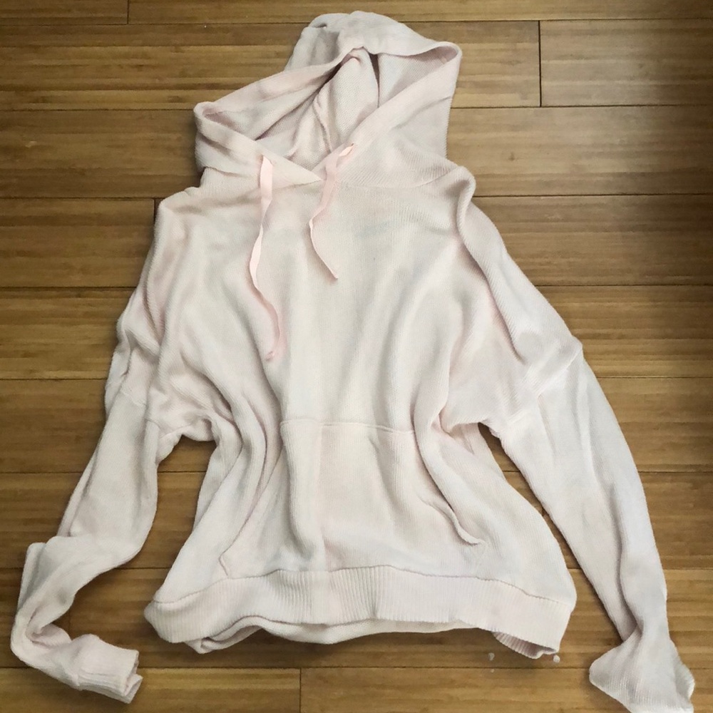 COZY LIGHT PINK SWEATER